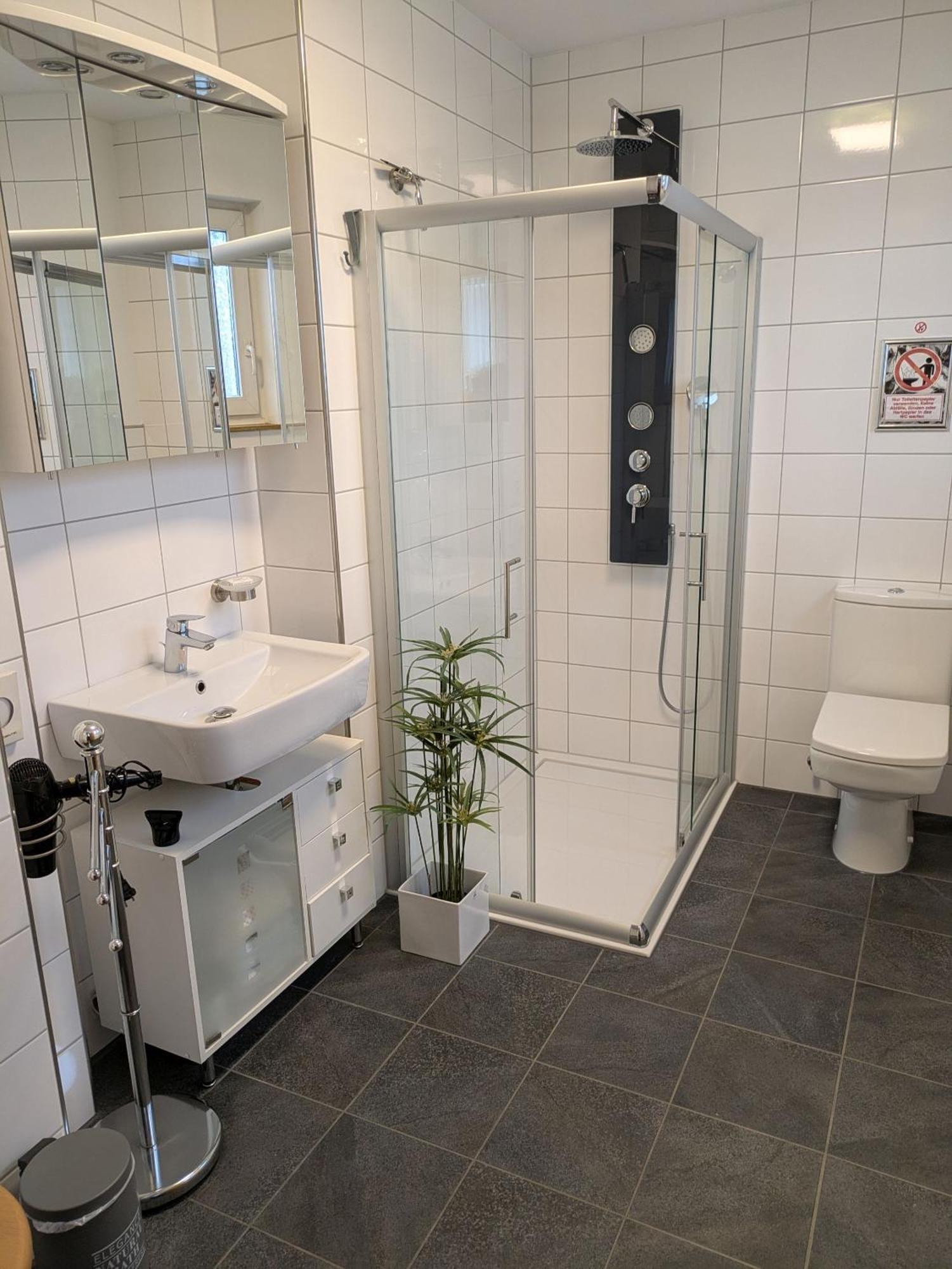Kaisers Ferienhof Hallenberg Esterno foto